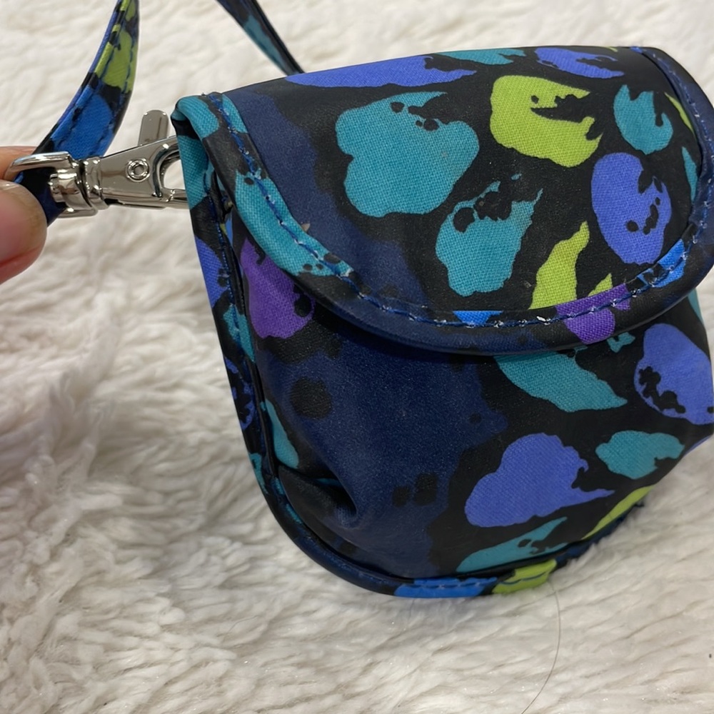 Vera Bradley lanyard - Picture 3 of 6